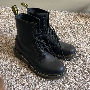 Doc Marten women’s size 9 boot